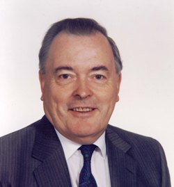 George Innes Lumsden 1926-2012